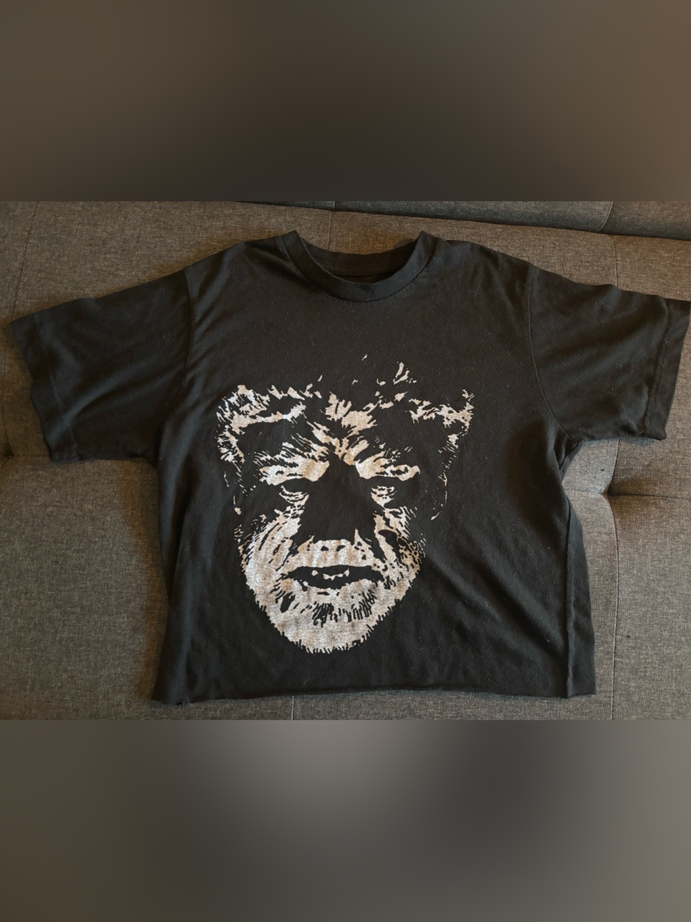 Universal monsters Wolfman cropped tee